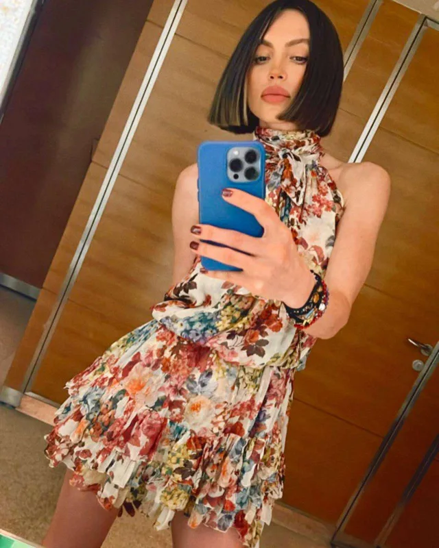 Günay Dubayda istirahətdədir