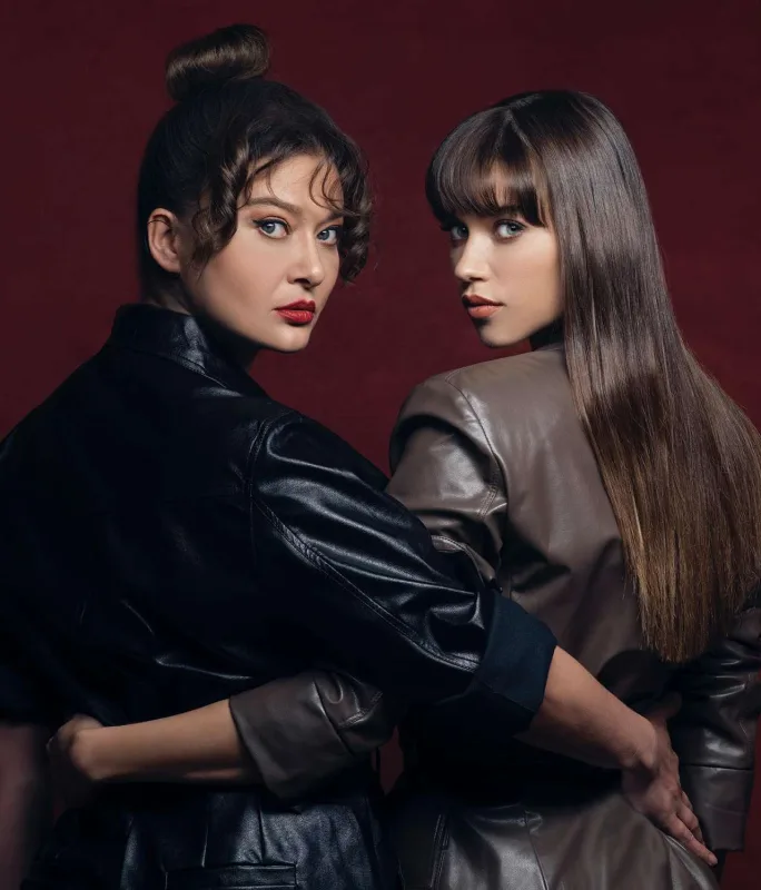 Səhnədə huşunu itirdi