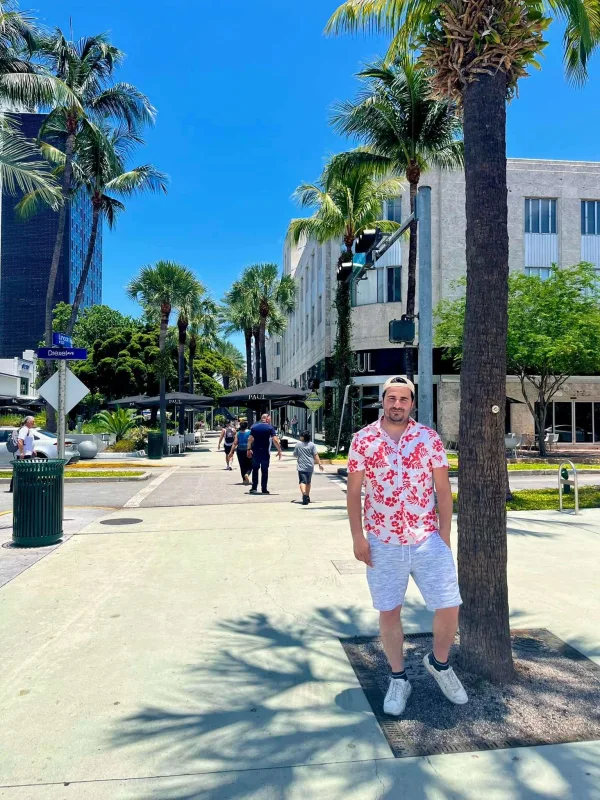 “Bu xalqın sevgi və rəğbətini qazanmaq çox ucuza başa gəlir”