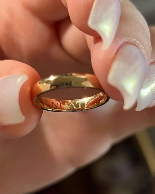 Günel nişanlandı!