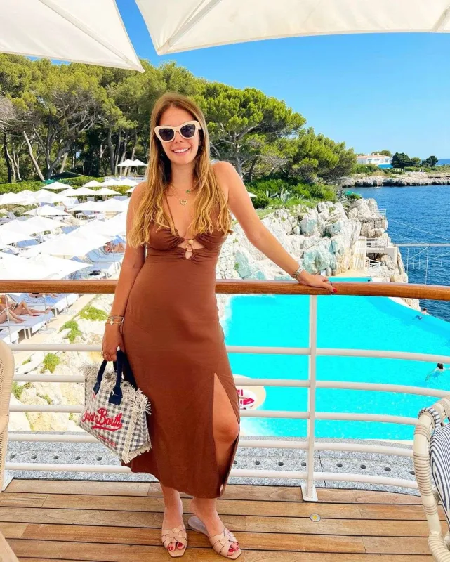 Türk məşhurların tətil paylaşımları...