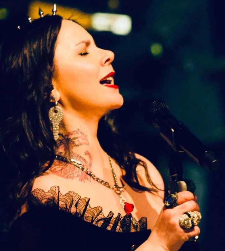 “Qocalanda evlənib, bir-birimizə baxacağıq”