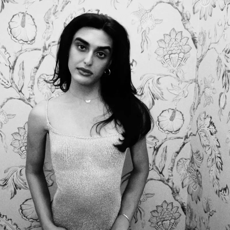 Xalid Hüseyninin oğlu cinsiyyətini dəyişdi