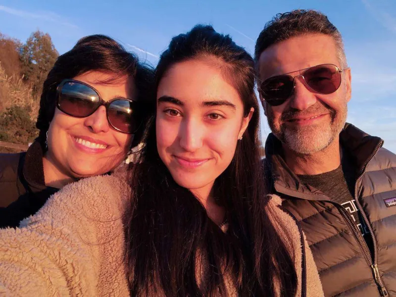 Xalid Hüseyninin oğlu cinsiyyətini dəyişdi