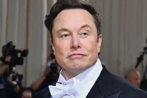 “Twitter” İlon Maskı məhkəməyə verdi