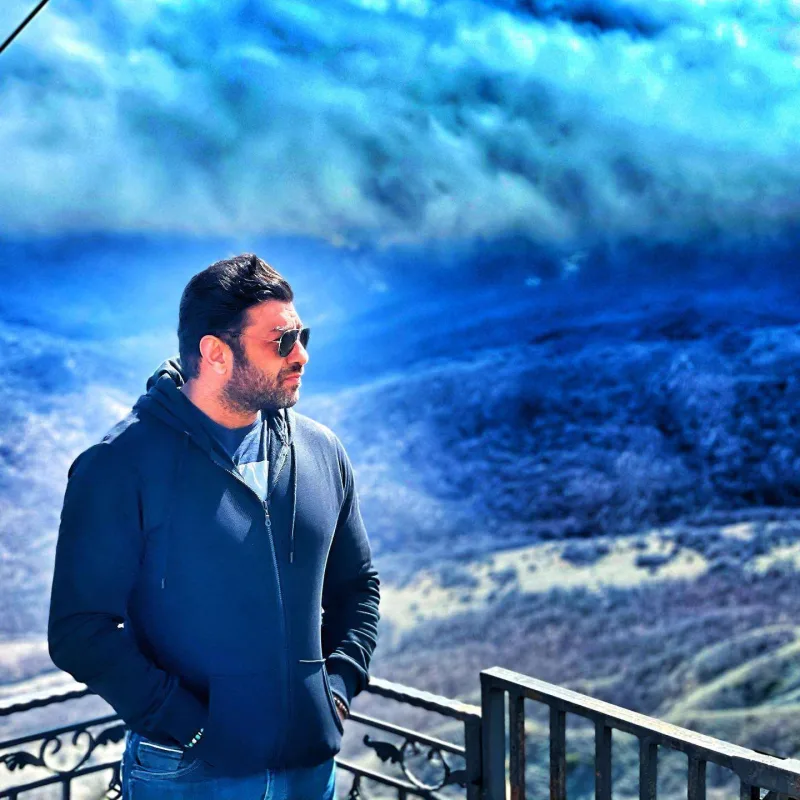 “TikTok-dan gündə 200 dollar qazanıram”