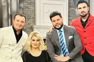 Əməkdar artistlər sazda ifa etdi