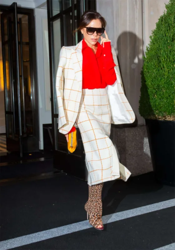 Viktoriyanın ən rəngli 10 “look”u