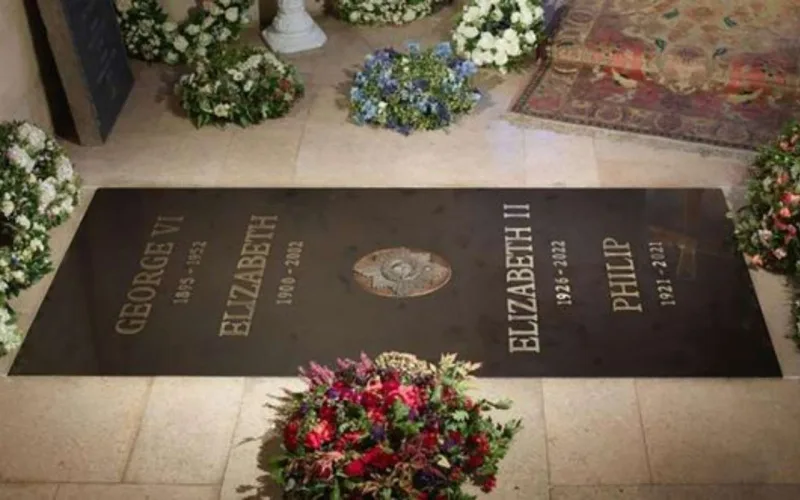 Kraliçanın qəbrinin ilk görüntüsü yayıldı