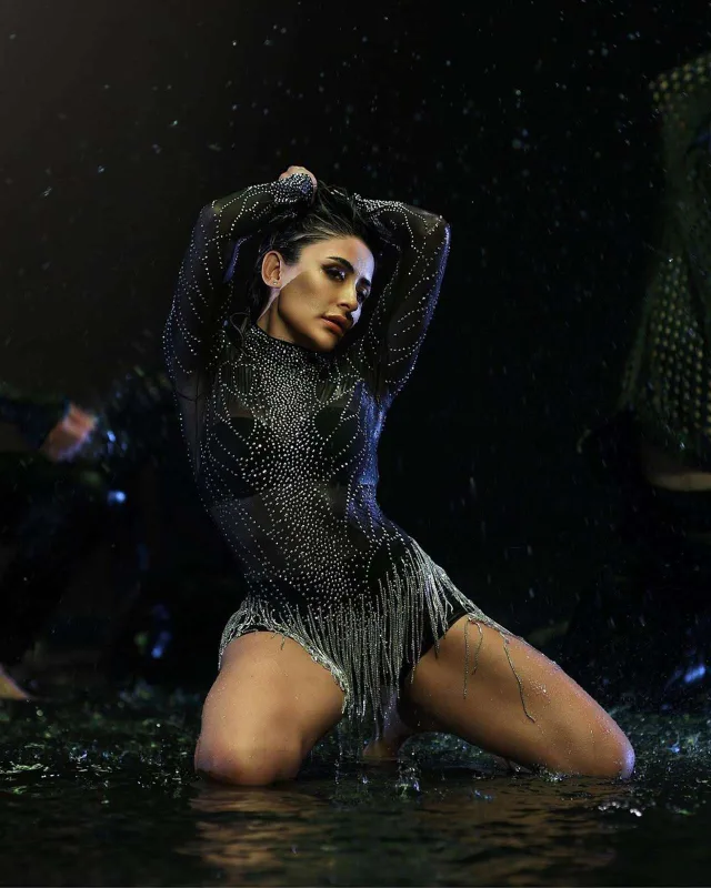 Melek Mosso yeni sevgilisi ilə