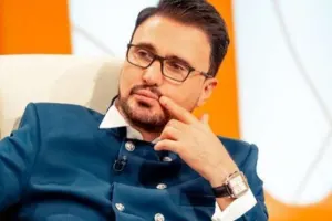 Nadir keçirdiyi plastik əməliyyatdan danışdı