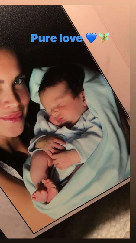 Xərçəngdən dünyasını dəyişən oğlunu paylaşdı