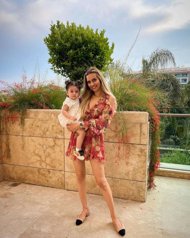 İkinci dəfə ana olacaq