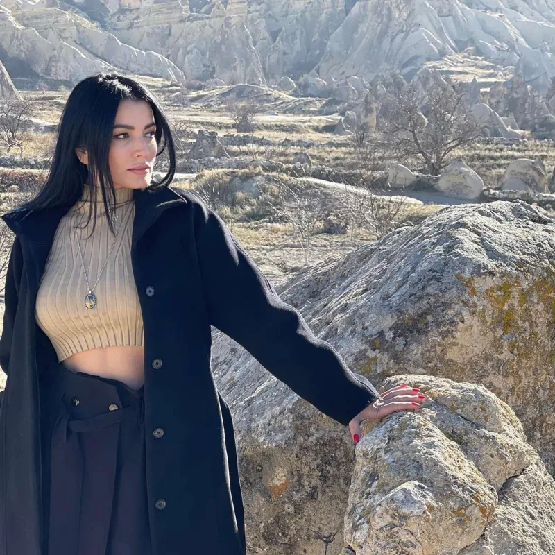 Aleynanın anası mahnı çıxartdı