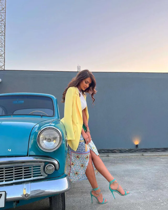 Çantası 6 minə yaxındır