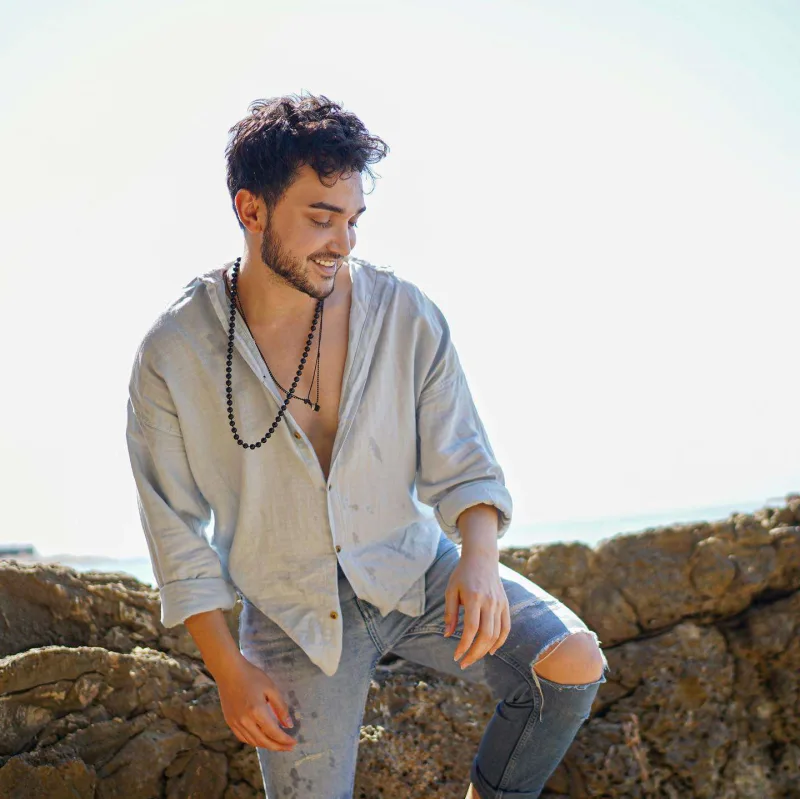 Türk parodiyaçı cinsini dəyişdirdi