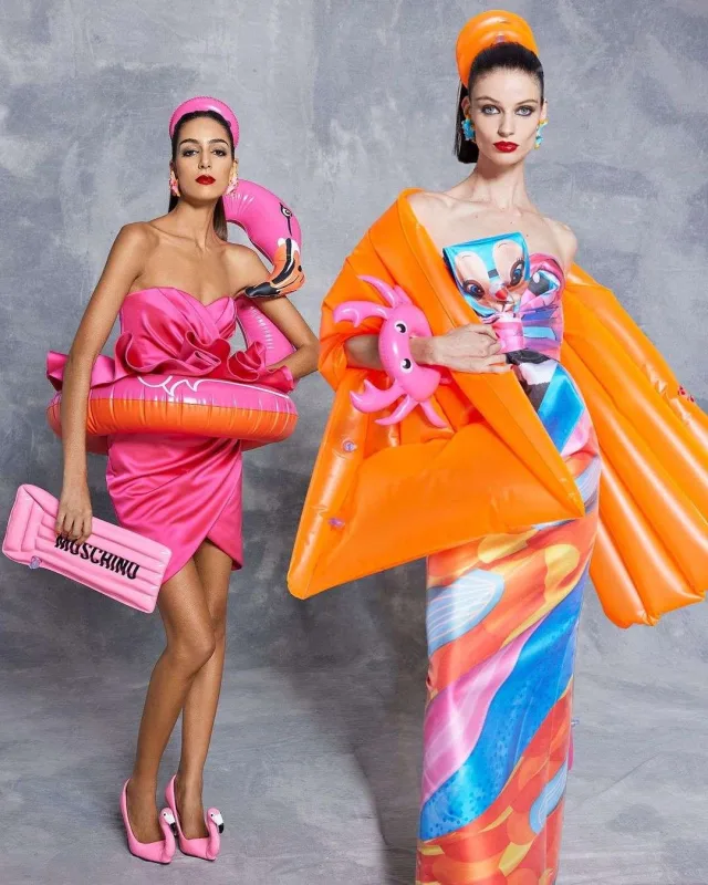 “Moschino”dan fərqli kolleksiya