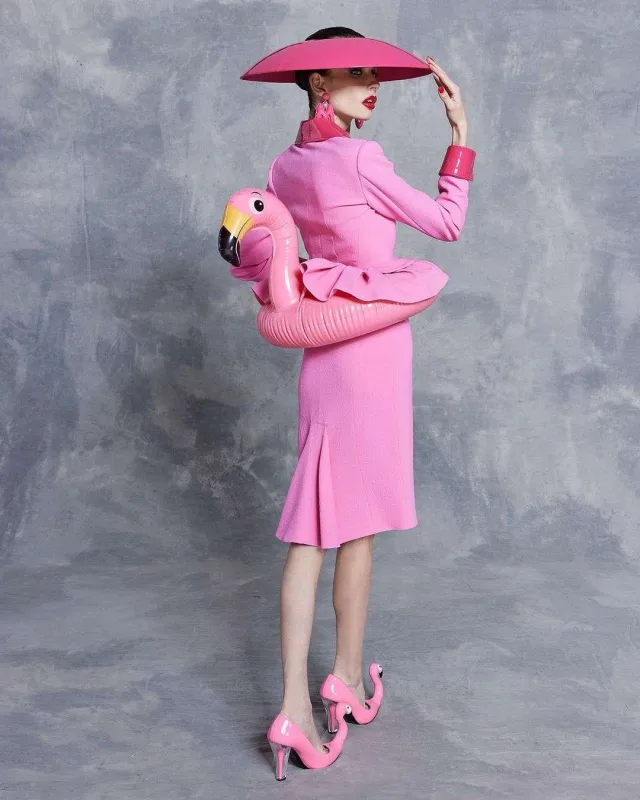 “Moschino”dan fərqli kolleksiya