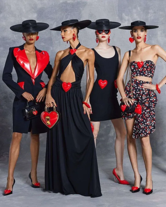 “Moschino”dan fərqli kolleksiya