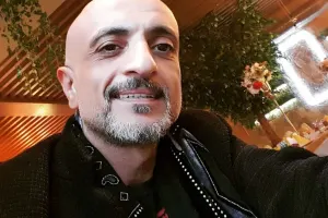 “Göydən alma yox, zibil düşür”