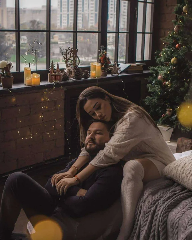 Oktayla canlı yayıma çıxması müzakirə yaratdı