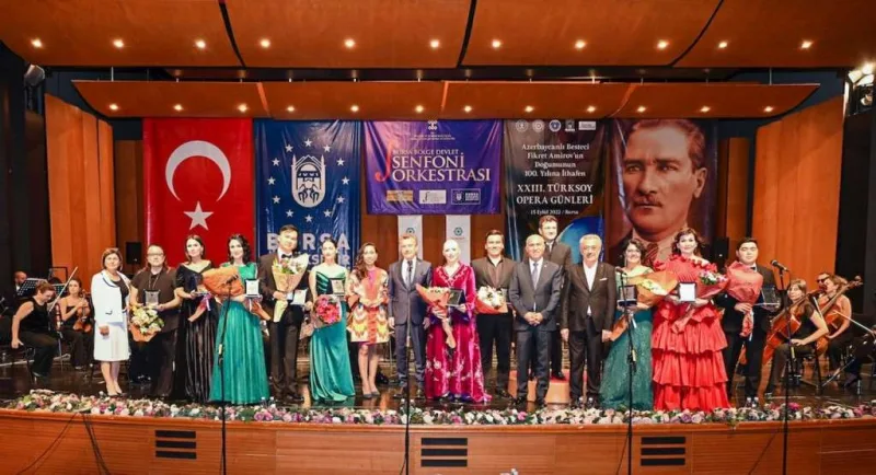 Fikrət Əmirov Türkiyədə anıldı