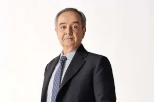 “Camdaki kız”ın ulduzu azərbaycanlını canlandıracaq