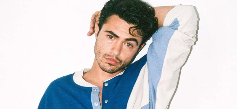 “Victoria's Secret” ilk kişi modelini seçdi