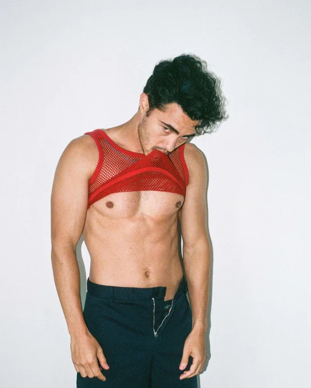 “Victoria's Secret” ilk kişi modelini seçdi