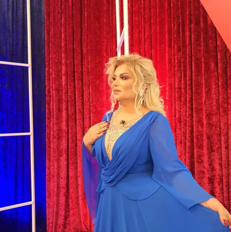 “Az qala, gülməyi də qadağan edəsiniz”