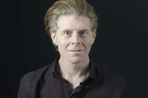 Fransız aktyor Rusiya vətəndaşı oldu