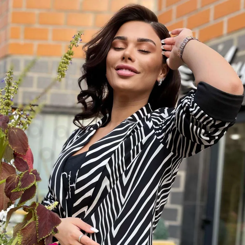 Aysun da özünə biznes qurur