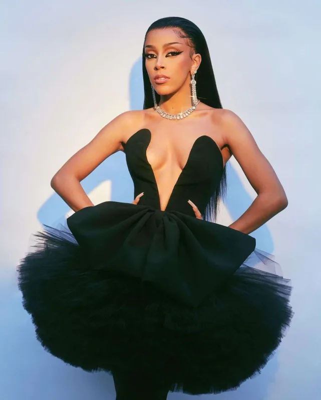 Docanın yeni görüntüsü bəyənilmədi