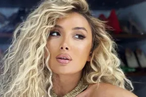 “Şouda qadın daha çoxdur”