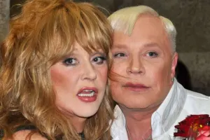 Alla dəfn xərclərinə kömək edəcək