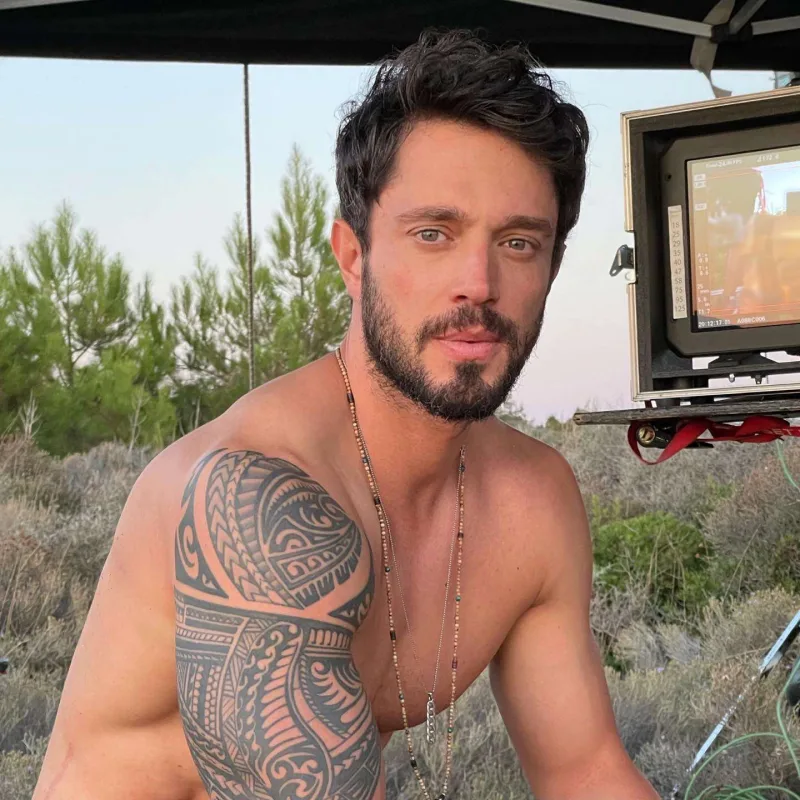 Murad söz-söhbətə son qoydu