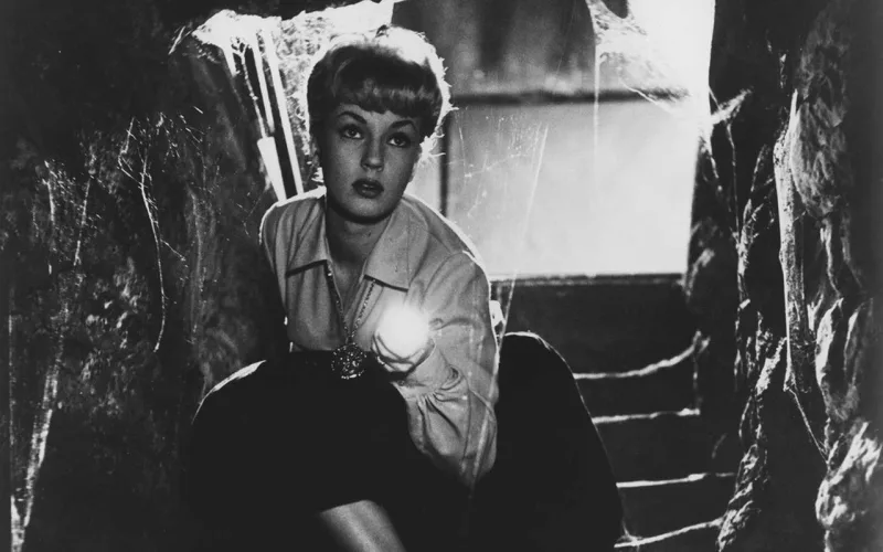 Dünyanın ən fotogenik qızı öldü