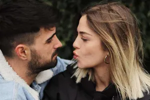 İdodan həyat yoldaşına 200 minlik sürpriz