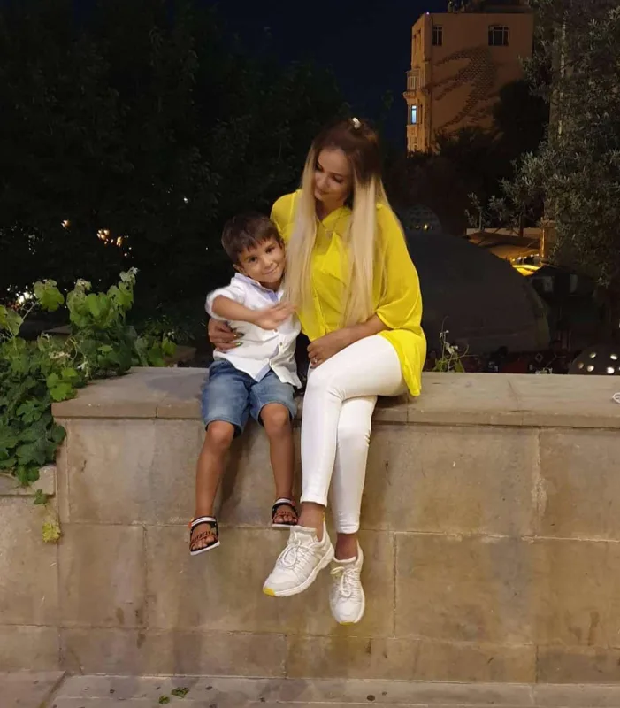 “İş yerimi Mətanət bağlatdırıb”