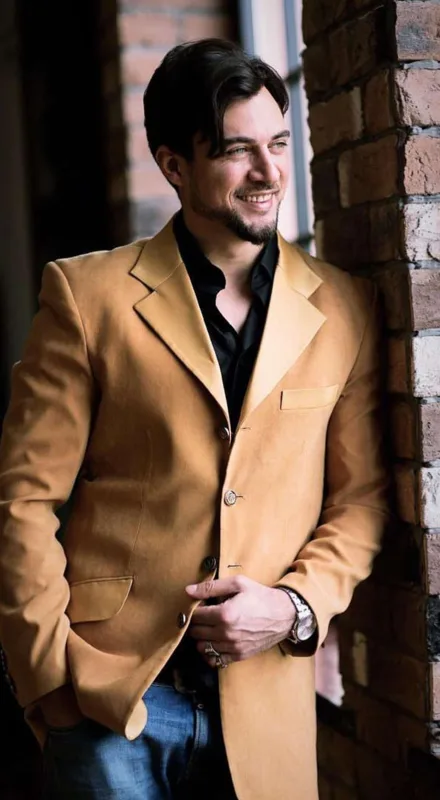 “35 yaşım var, məni hansı qurum işə qəbul edər?”