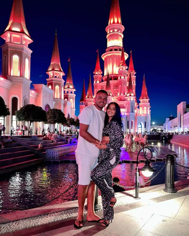 10 min dollarlıq tətil