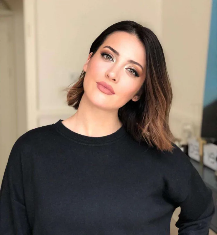 Film üçün hicab bağladı