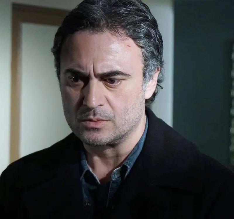 Kutsinin xanımı şiddətə məruz qaldığını iddia edir