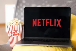 “Netflix” izləyicilərini itirir