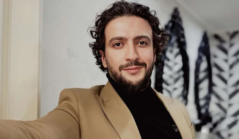 Abbas atalar üçün mahnı oxudu