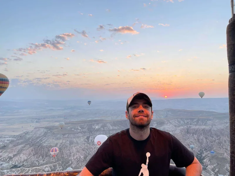 Evlilik sualını eşidib qaçdı