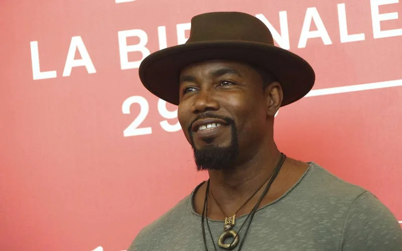 Məşhur aktyor filmini azərbaycanca paylaşdı