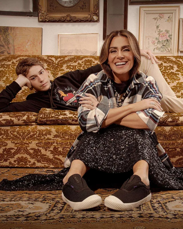 “Hade” övladları ilə kamera qarşısında