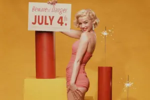 Merilin Monrodan bəhs edən film bəyənilmədi