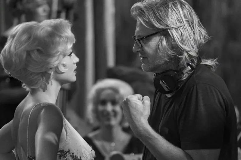 Merilin Monrodan bəhs edən film bəyənilmədi